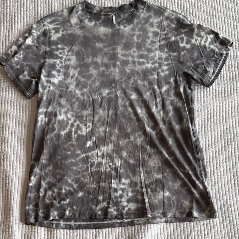 lululemon athletica Gray and White Tie-Dye  All Yours Tee
